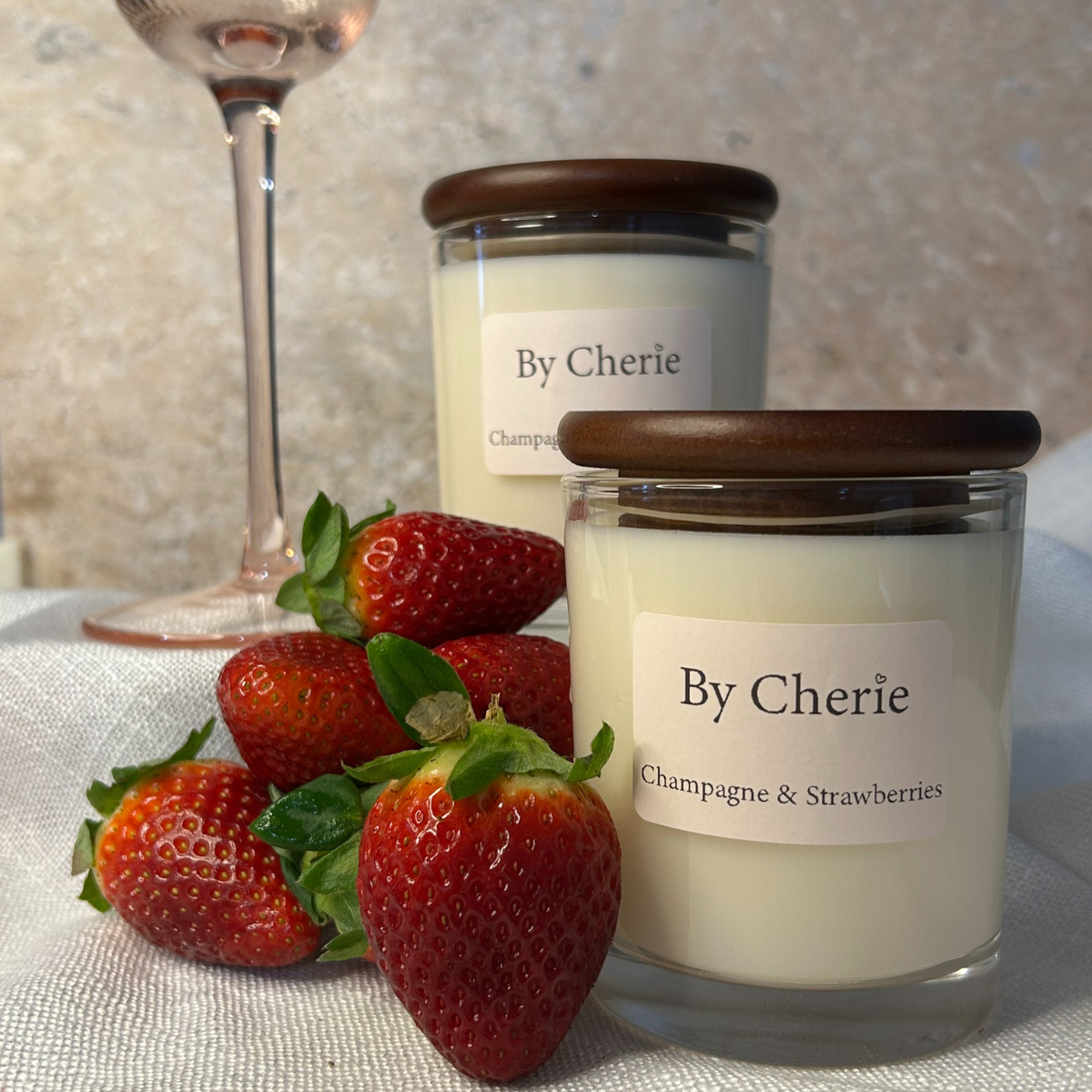 Home Accent Collection - Champagne & Strawberries