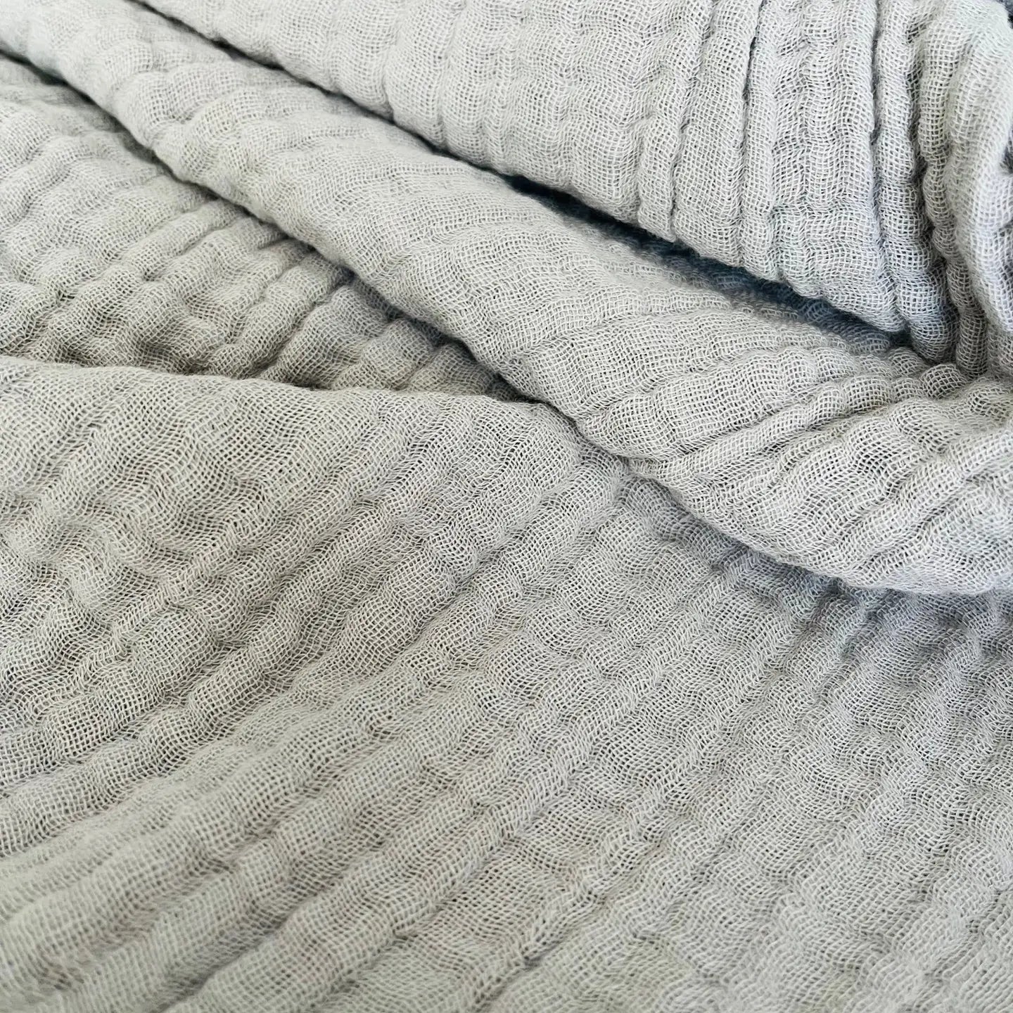 Mama and Tochter Organic Cotton Muslin 4 Layer Throw Blanket - Light Grey